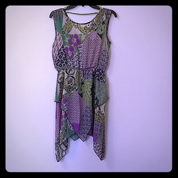 Dress - Picture 1 of 3